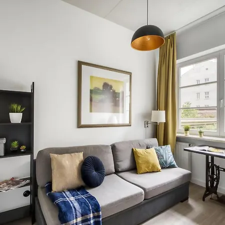 L Ajax Park Mini Stadion Narodowy Appartamento *